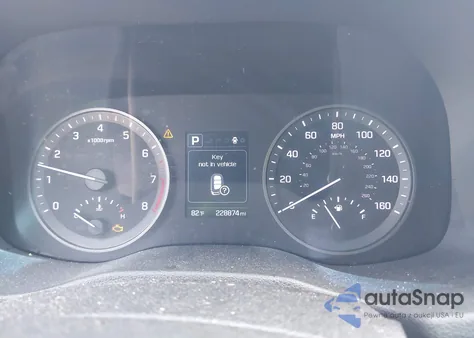 2017 Hyundai Tucson Se Plus z USA, uszkodzony, nr VIN KM8J33A4XHU411372